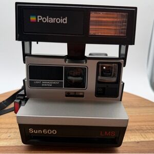 UNTESTED Polaroid Sun 600 LMS Instant Film Camera Silver Black Vintage  0400